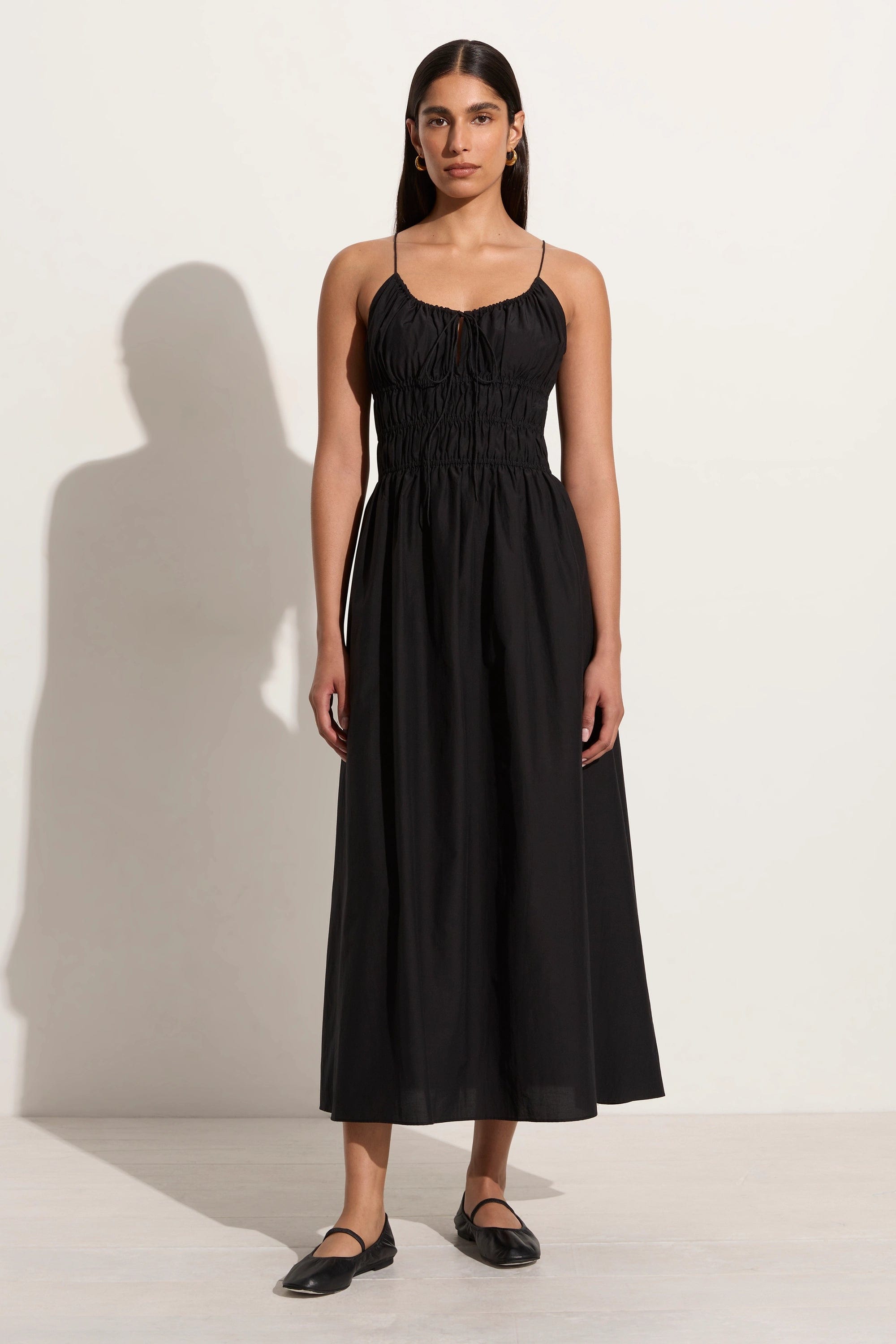Maxi - inspired midi dresses with flowing fabrics for a beachy vibeCarinna Midi Dress Black - Final Sale
