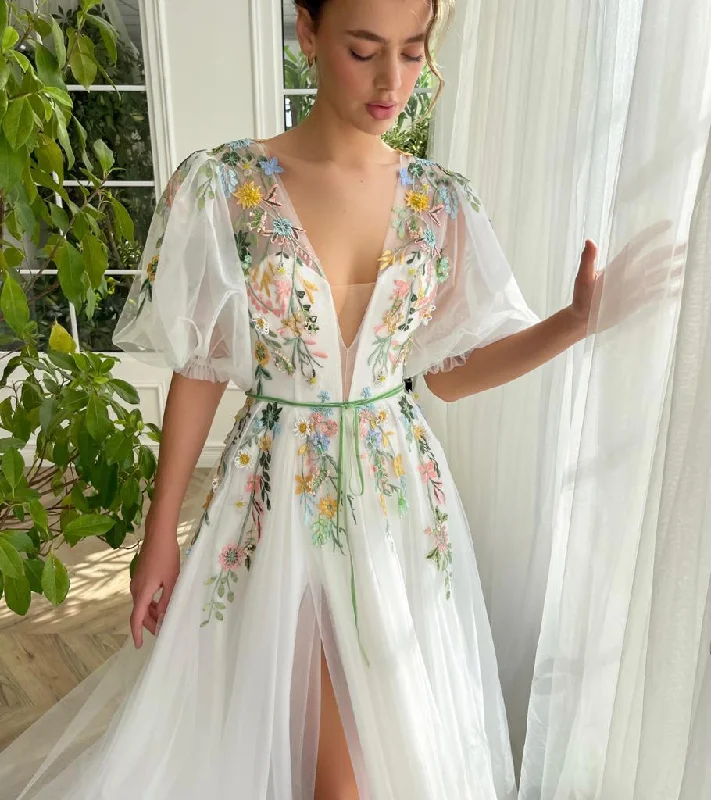 Midi dresses with ribbed textures for a unique and tactile appearanceGardenia Dreamy Waltz Gown Midi dresses with ribbed textures for a unique and tactile appearanceGardenia Dreamy Waltz Gown