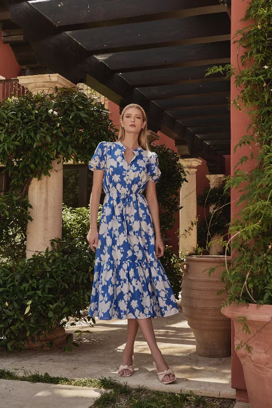 Midi dresses with denim fabric for a casual yet stylish day outGrafton Floral Ticking Floral Waist Tie Midi Dress
