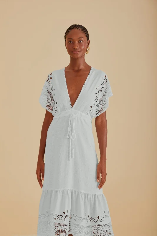 Midi dresses with keyhole backs for a flirty and unexpected detailOff-White Embroidered Guipure Euroflax™ Premium Linen Midi Dress Midi dresses with keyhole backs for a flirty and unexpected detailOff-White Embroidered Guipure Euroflax™ Premium Linen Midi Dress