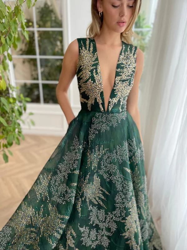 Midi dresses with abstract art prints for an artistic statementPine Glimmer Flair Gown