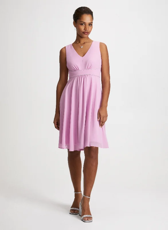 Midi dresses with wrap - around skirts for a customizable fitSleeveless Empire Waist Dress