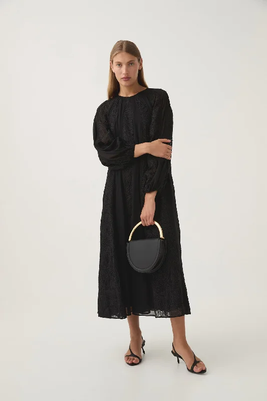 Midi dresses with embroidered accents for a unique and detailed designSoleil Blouson Lace Midi Dress Midi dresses with embroidered accents for a unique and detailed designSoleil Blouson Lace Midi Dress