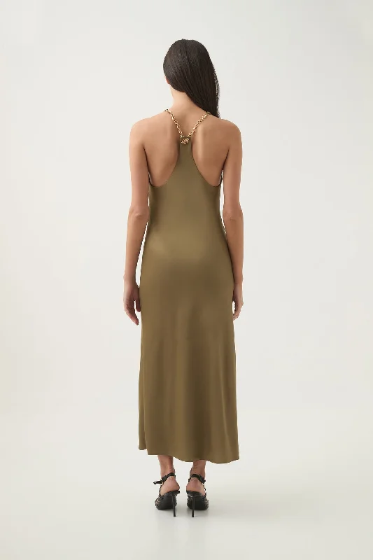 Midi dresses with denim fabric for a casual yet stylish day outTanya Chained Midi Dress
