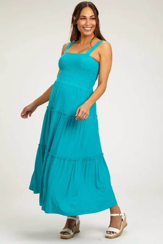 Midi dresses with keyhole backs for a flirty and unexpected detailTurquoise Sleeveless Tiered Maternity Maxi Dress