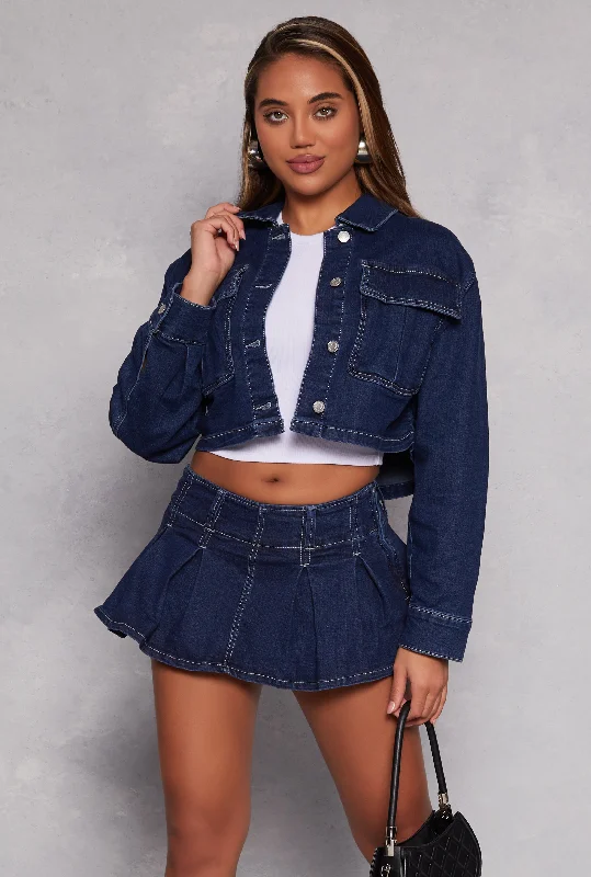 Sleeveless Denim Top for a Cool Summer LookAlmost Famous Flap Pocket Cropped Jean Jacket