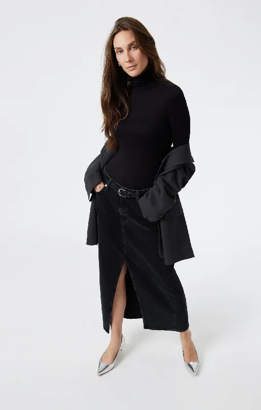 Ripped Denim Top for a Rebellious Fashion StatementMILENA DENIM SKIRT IN DARK SMOKE DENIM