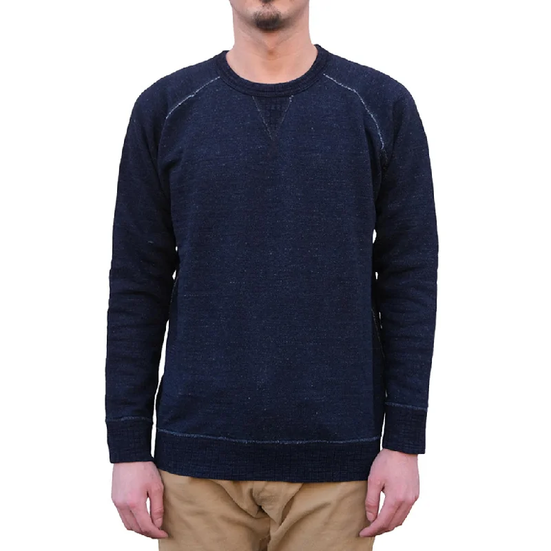 Denim Top with a Floral Print for a Feminine TouchPure Blue Japan Indigo Dyed Crewneck Sweatshirt