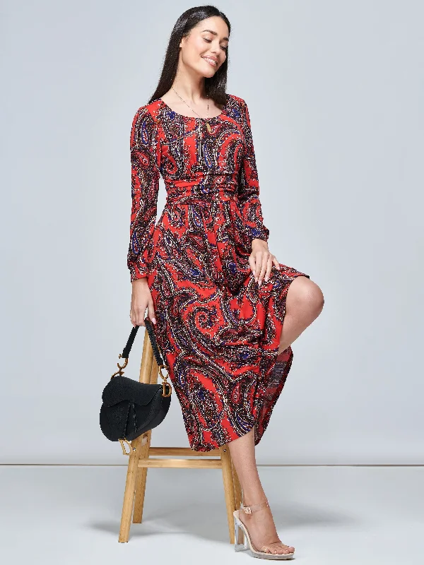 Maxi dresses with a ruffled neckline for a charming lookJolie Moi Veeksha Paisley Print Dress, Red Paisley