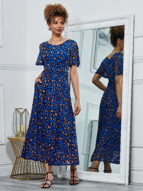 Maxi dresses with ribbed textures for a unique and tactile lookDorothy 3/4 Sleeve Maxi Dress, Blue Animal