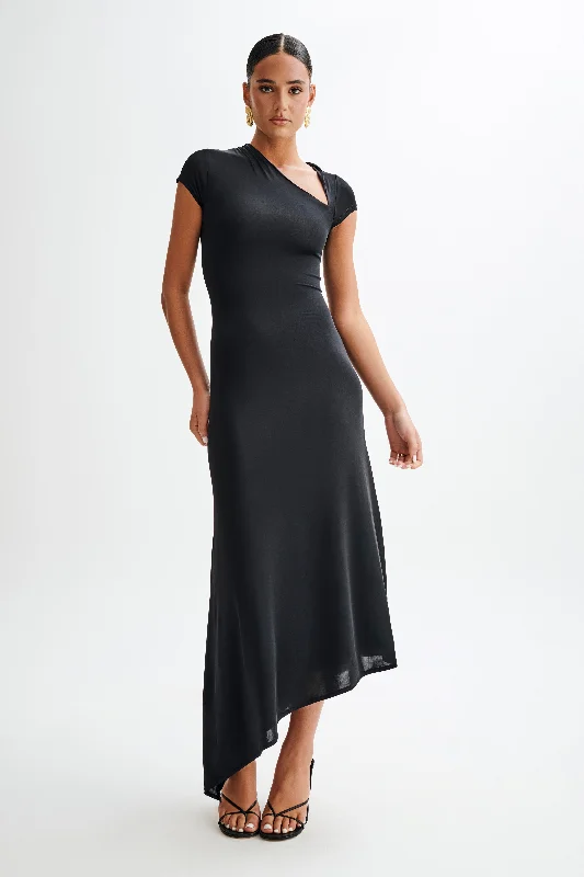 Maxi dresses with cut - out details on the sides for a modern edgeIlaria Slinky Maxi Dress With Cut Out - Black