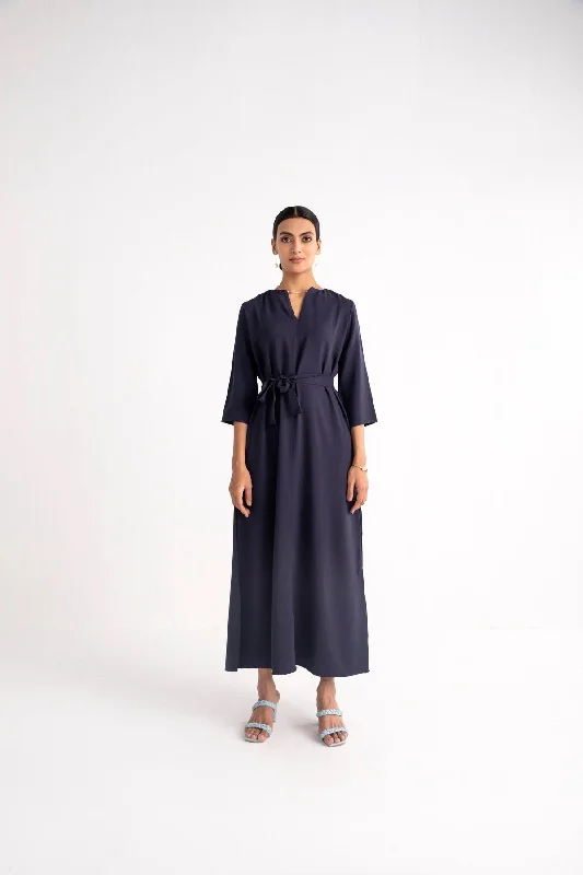 Ruffled maxi dresses with a tiered skirt for added volumeWorkwear Blue Belted Maxi Dress