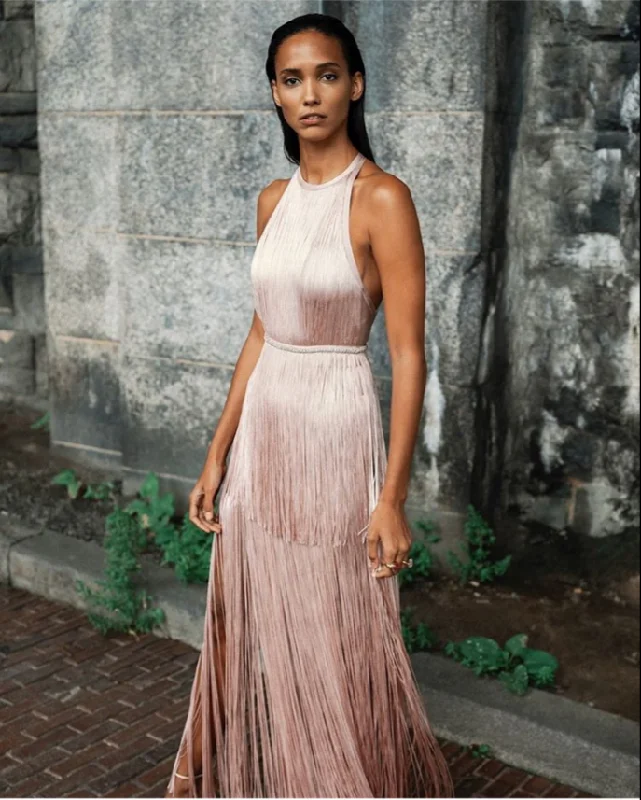 Maxi dresses with an asymmetric hem for a fashion - forward and eye - catching designlong tassel party evening dress o-neck bandage dress sexy midi bodycon casual dress