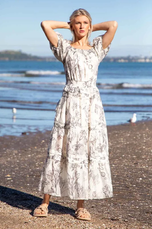Maxi dresses with mesh panels for a sexy and trendy appearanceManila Maxi Dress White / Black Shell