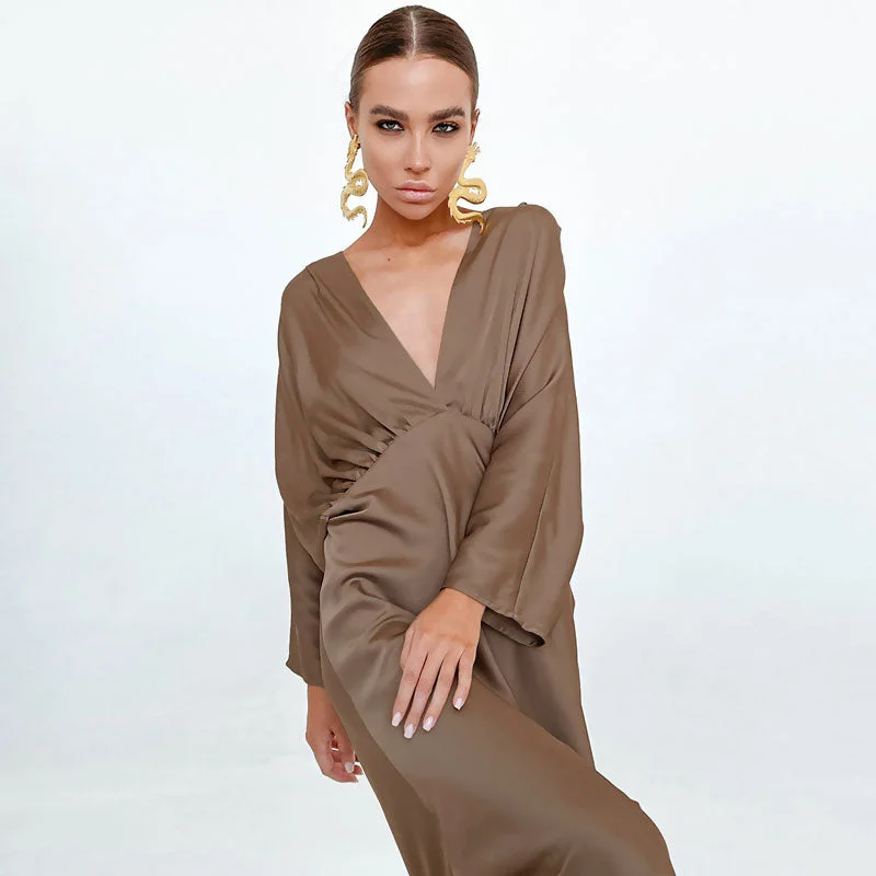 Maxi dresses with a pleated skirt for a timeless and elegant appearanceFrench Style Ruched Deep V Batwing Sleeve Split Cocktail Maxi Dress - Brown
