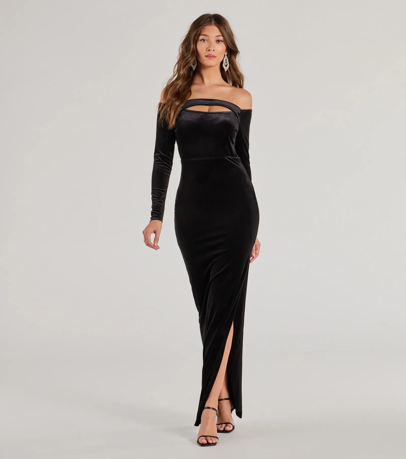 Maxi dresses with off - the - shoulder styles for a romantic and breezy lookRosalyn Velvet Off-The Shoulder Long Sleeve Formal Dress