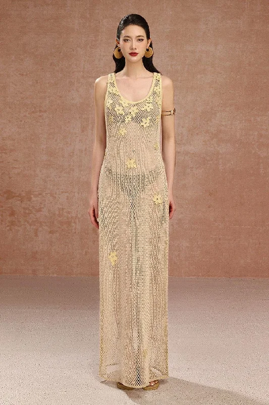 Maxi dresses with side slits for a touch of allureRose A-line Scoop Neck Mesh Maxi Dress