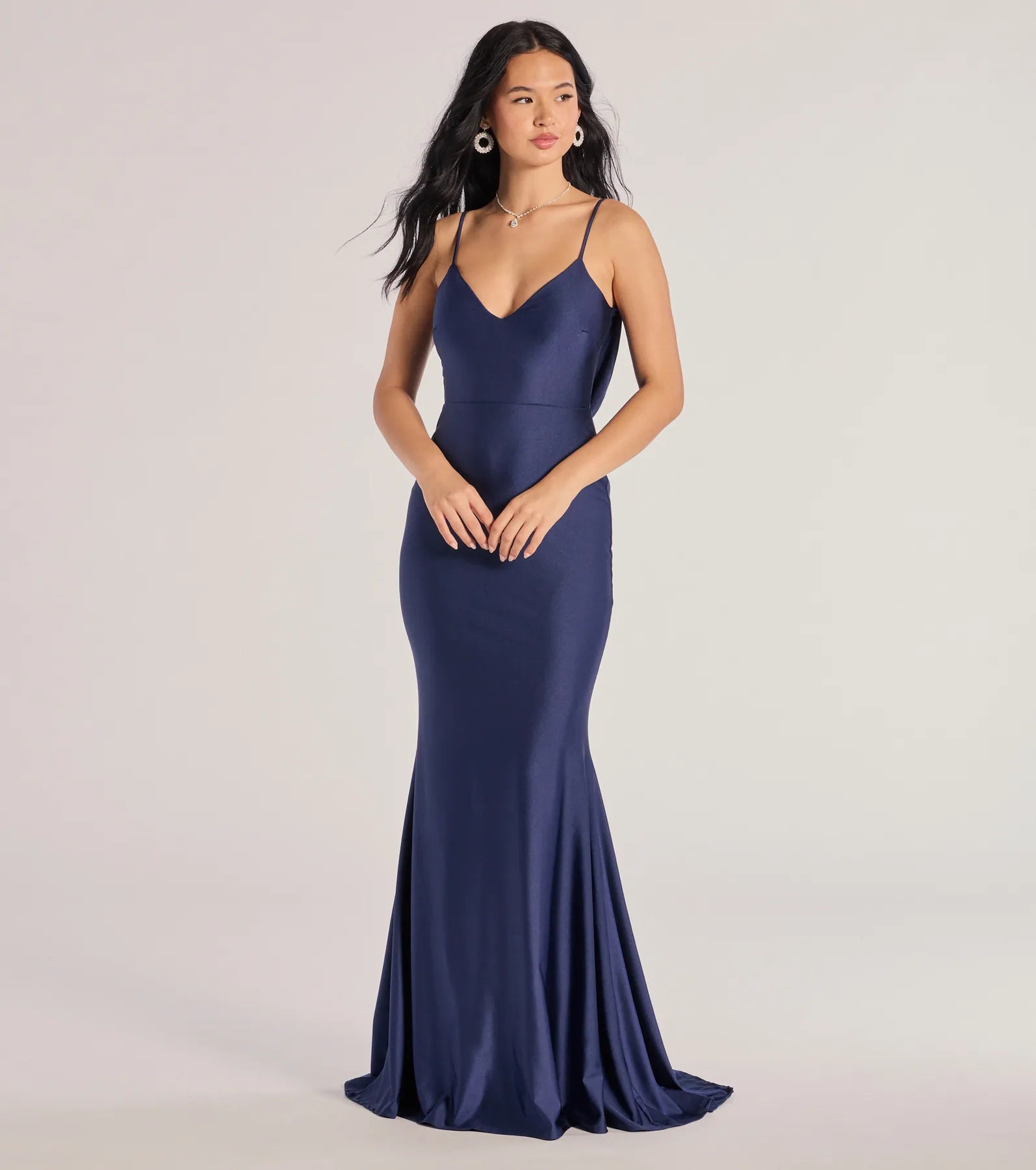 Maxi dresses with an asymmetric hem for a fashion - forward and eye - catching designSelena V-Neck Cowl Back Mermaid Formal Dress Maxi dresses with an asymmetric hem for a fashion - forward and eye - catching designSelena V-Neck Cowl Back Mermaid Formal Dress