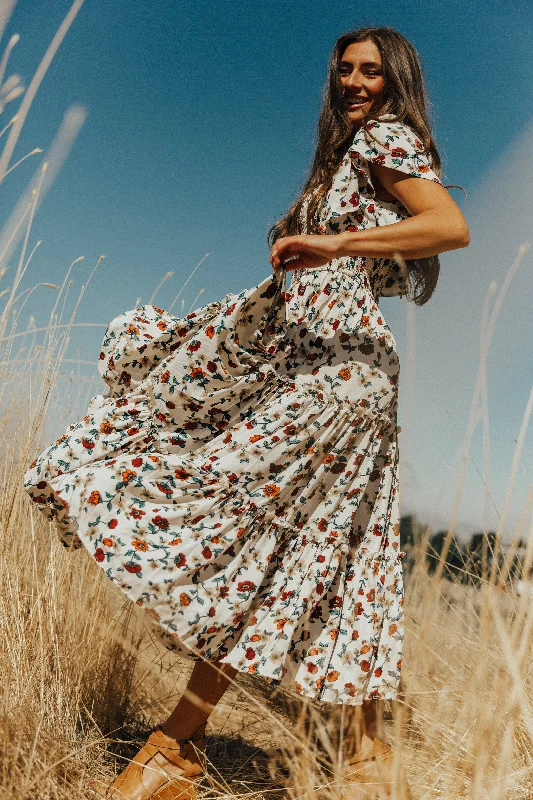 Maxi dresses with side slits for a touch of allureSweet Caroline Dress