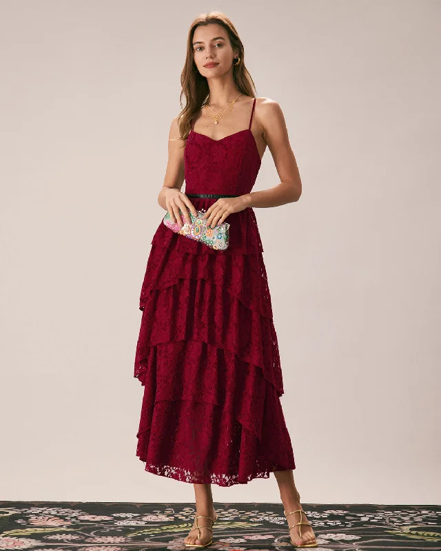 Maxi dresses with pom - pom trims for a playful and festive lookSweetheart Neck Lace Maxi Dress