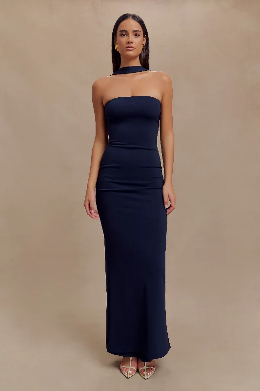 Maxi dresses with a paisley print for a classic and elegant styleVelma Halter Collar Maxi Dress - Dark Navy