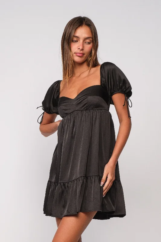 Mini dresses with cut - out details for a trendy lookAddison Black Puff-Sleeve Mini Dress Mini dresses with cut - out details for a trendy lookAddison Black Puff-Sleeve Mini Dress
