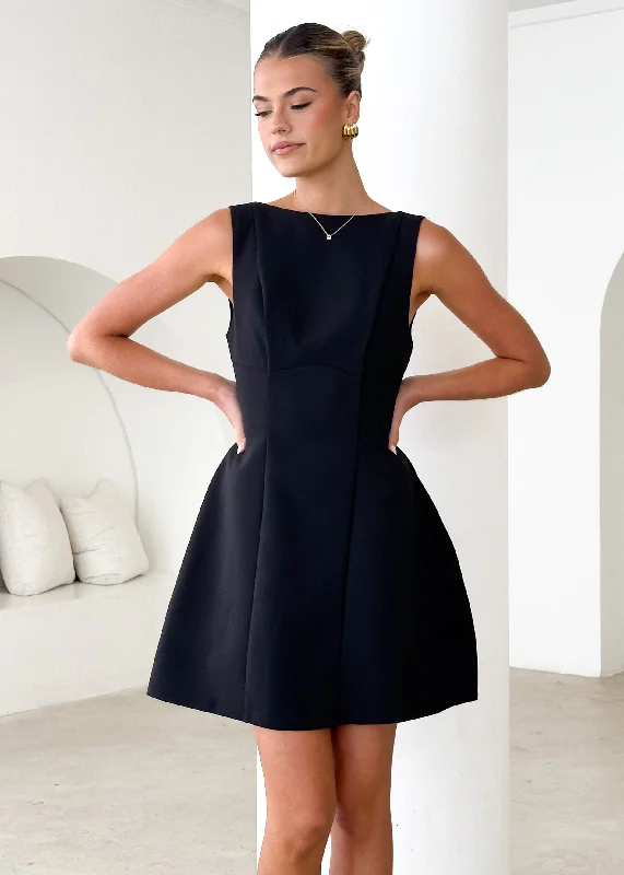 Linen mini dresses for a breathable summer optionClarissa Dress - Black