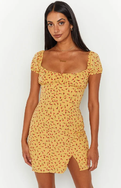 Floral print mini dresses for summer partiesLove & Lust Yellow Floral Cap Sleeve Mini Dress Floral print mini dresses for summer partiesLove & Lust Yellow Floral Cap Sleeve Mini Dress