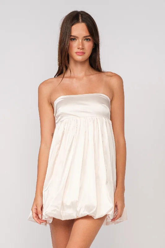 Mini dresses with puff sleeves for a vintage lookMelinda Ivory Satin Strapless Bubble Dress