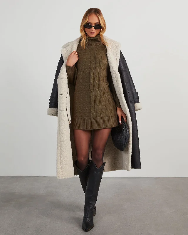 Mini dresses with pleated skirts for a classic lookSherwood Cable Knit Mini Sweater Dress Mini dresses with pleated skirts for a classic lookSherwood Cable Knit Mini Sweater Dress