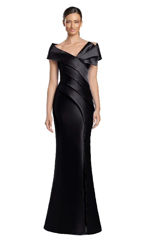 Sequined formal dresses with open backs for a sexy prom styleAlexander by Daymor 2052F24 Dress