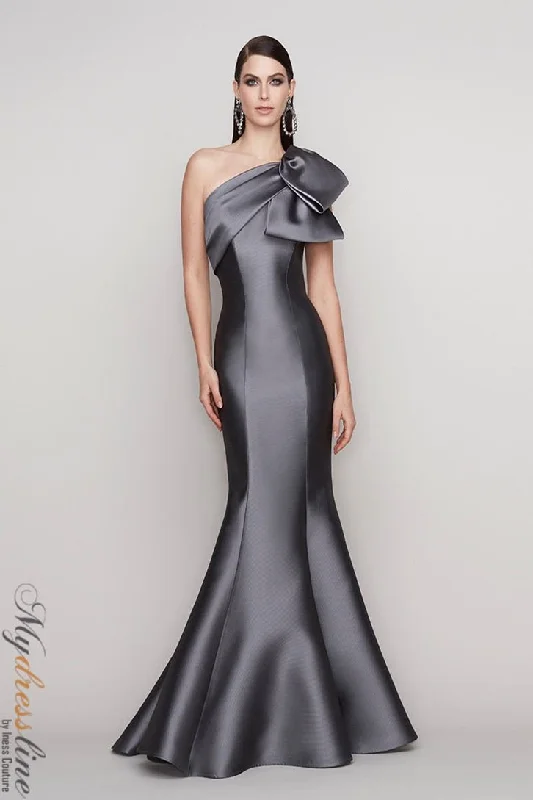 Strapless formal dresses with tulle skirts for a classic prom lookFrascara 4134
