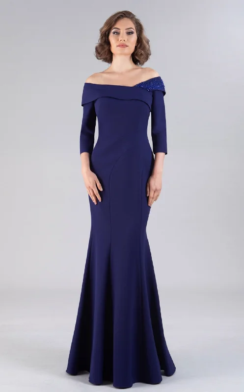 Prom dresses with tiered ruffled sleeves and satin skirts for a feminine and voluminous lookGia Franco 12062 Dress Prom dresses with tiered ruffled sleeves and satin skirts for a feminine and voluminous lookGia Franco 12062 Dress