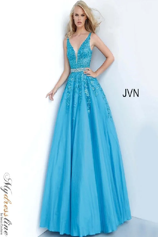 Sheath formal dresses with metallic thread detailing for a modern promJovani JVN00925