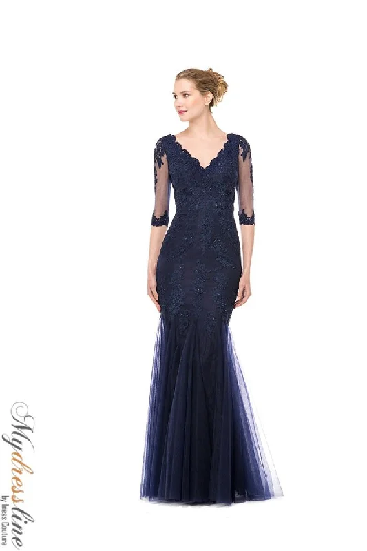 Prom dresses with side - slit pockets and solid - color fabrics for a practical and stylish formal lookMarsoni M162