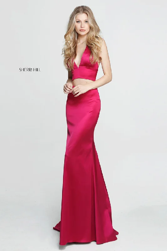 Formal dresses with ruffled skirts and bow accents for a charming prom appearanceSherri Hill 51250 Formal dresses with ruffled skirts and bow accents for a charming prom appearanceSherri Hill 51250