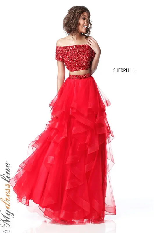 Mermaid - cut formal dresses in satin for a glamorous prom nightSherri Hill 51272