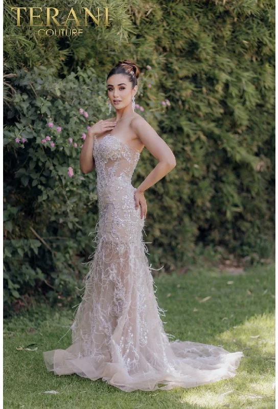 Maxi dresses with tassel accents for a fun and lively touch Maxi dresses with tassel accents for a fun and lively touch Terani Couture 232GL1444 Long Beaded Formal Prom Trumpet Dress
