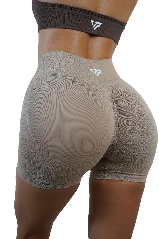 Stretchable Women Shorts for Maximum MobilityRECOIL SCRUNCH SHORTS - LATTE