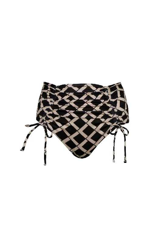Convertible bikini that can be worn in multiple styles for versatilityClari Black Deco Bottom Convertible bikini that can be worn in multiple styles for versatilityClari Black Deco Bottom