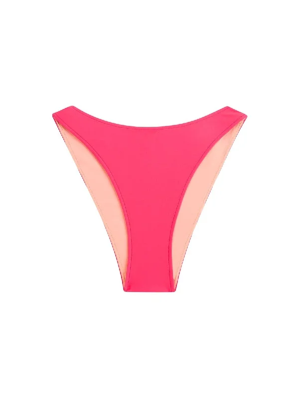 Lace - trimmed bikini for an elegant and romantic touchElvis Valentino