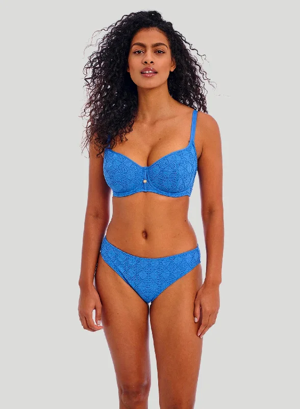 Floral - printed bikini for a feminine and colorful beach vibeFreya Swimwear: Nomad Nights Bikini Brief Atlantic Floral - printed bikini for a feminine and colorful beach vibeFreya Swimwear: Nomad Nights Bikini Brief Atlantic