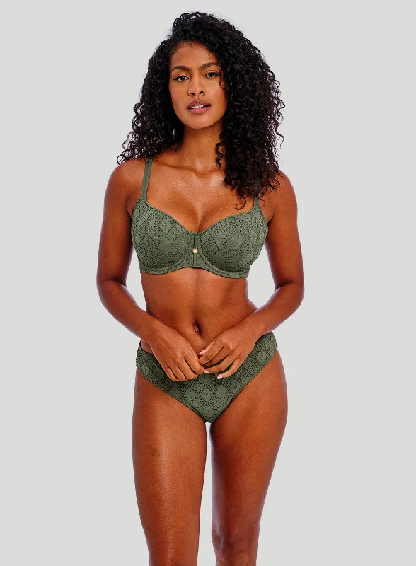 Striped bikini with a classic pattern for a timeless beach aestheticFreya Swimwear: Nomad Nights Bikini Brief Sage Striped bikini with a classic pattern for a timeless beach aestheticFreya Swimwear: Nomad Nights Bikini Brief Sage