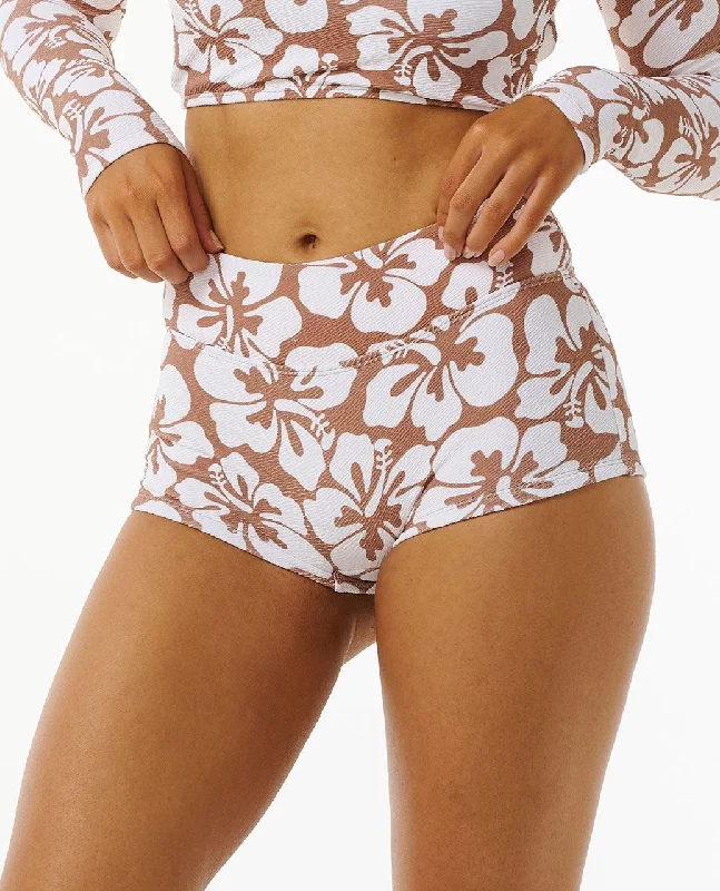 Striped bikini with a classic pattern for a timeless beach aestheticHibiscus Heat Boy-Short Bikini Bottom Striped bikini with a classic pattern for a timeless beach aestheticHibiscus Heat Boy-Short Bikini Bottom