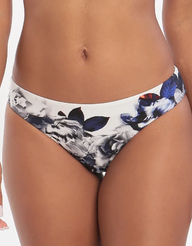 Striped bikini with a classic pattern for a timeless beach aestheticPicturesque Regular Bikini Bottom - Ink White Striped bikini with a classic pattern for a timeless beach aestheticPicturesque Regular Bikini Bottom - Ink White