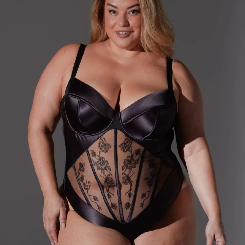 Seamless Bodysuits for a Smooth Underwear LookLilith Bodysuit