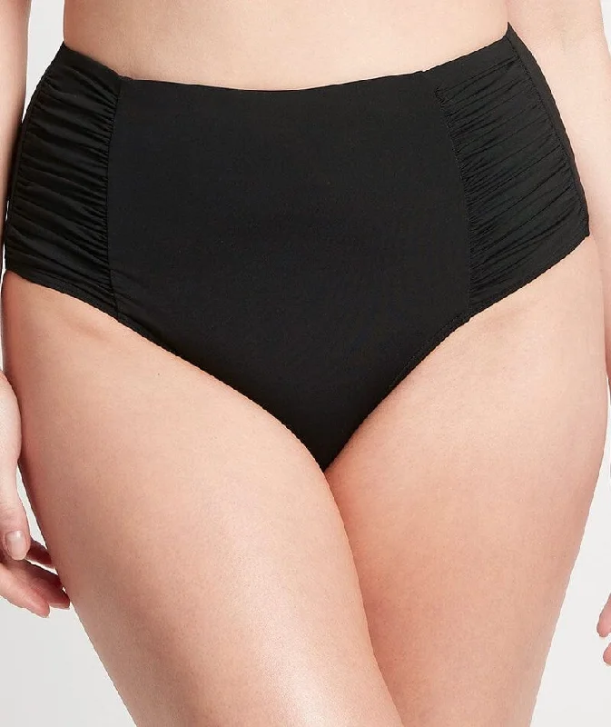 Floral - printed bikini for a feminine and colorful beach vibeSea Level Eco Essentials Gathered Side High Waist Brief - Black Floral - printed bikini for a feminine and colorful beach vibeSea Level Eco Essentials Gathered Side High Waist Brief - Black