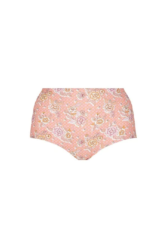 String bikini for a minimalistic and sexy beach styleSeychelles High Waisted Pant